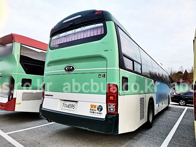 중고버스는 abc버스 기아 뉴그랜버드 파크웨이